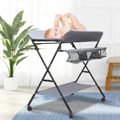 Table à langer pliante grise à roulettes – image 3